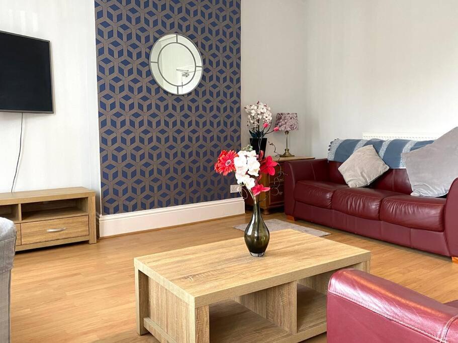 Eden Stay 5 Bedroom House 莫克姆 外观 照片